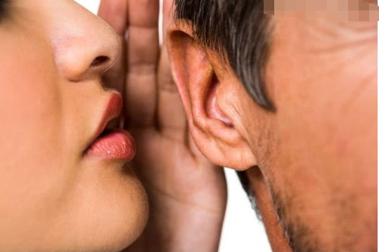 女员工结婚请柬,结婚没给员工发请柬