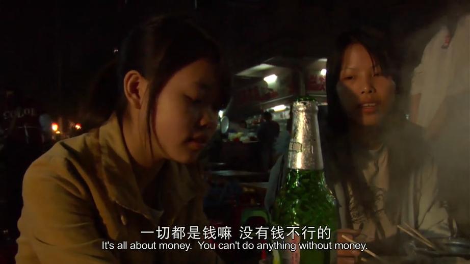 孩子对你越来越冷漠，是不礼貌？他是缺爱！请重视孩子的情感需求