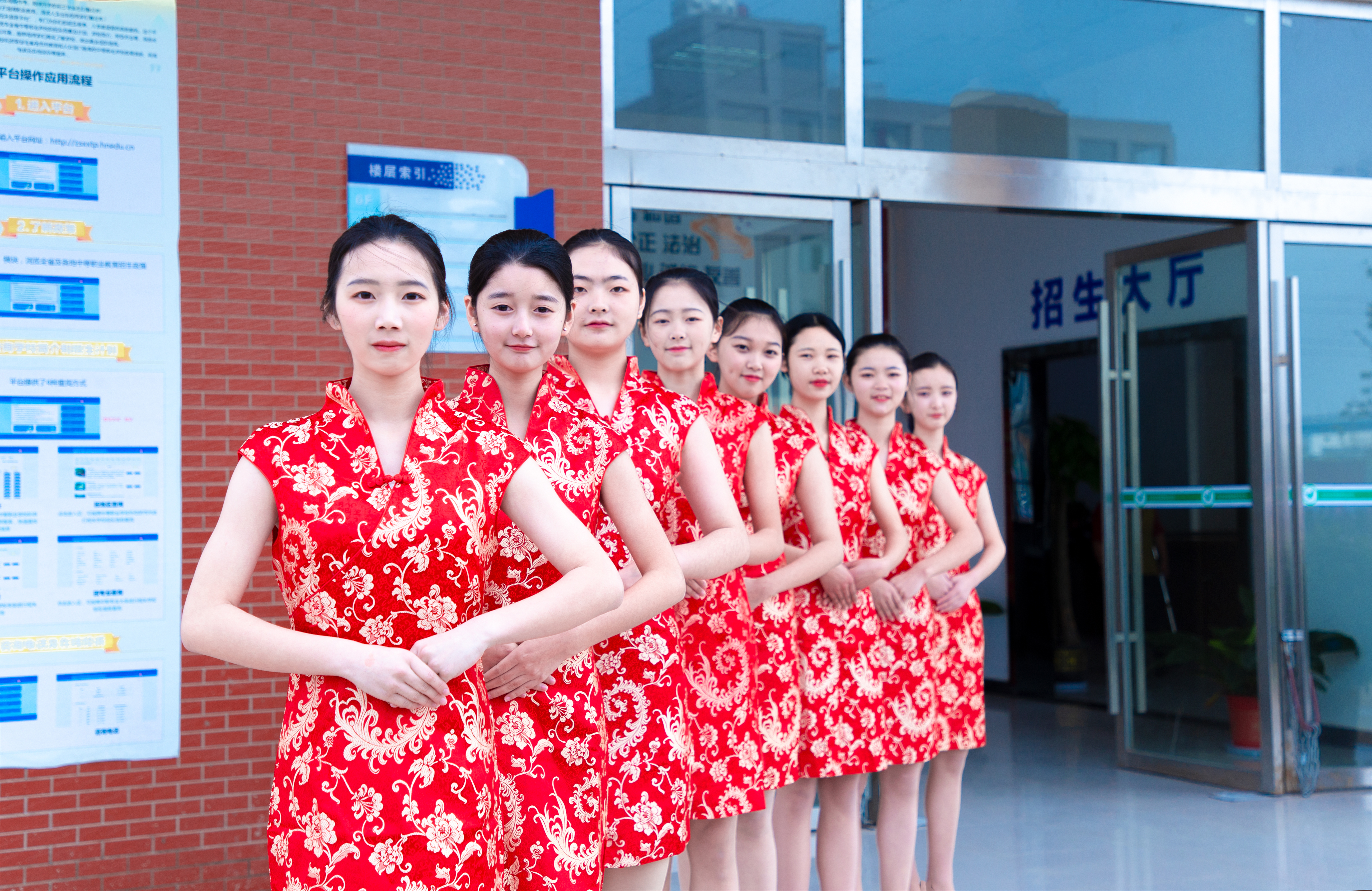 长沙涉外旅游职业中专的特色专业与人文素质提升课程