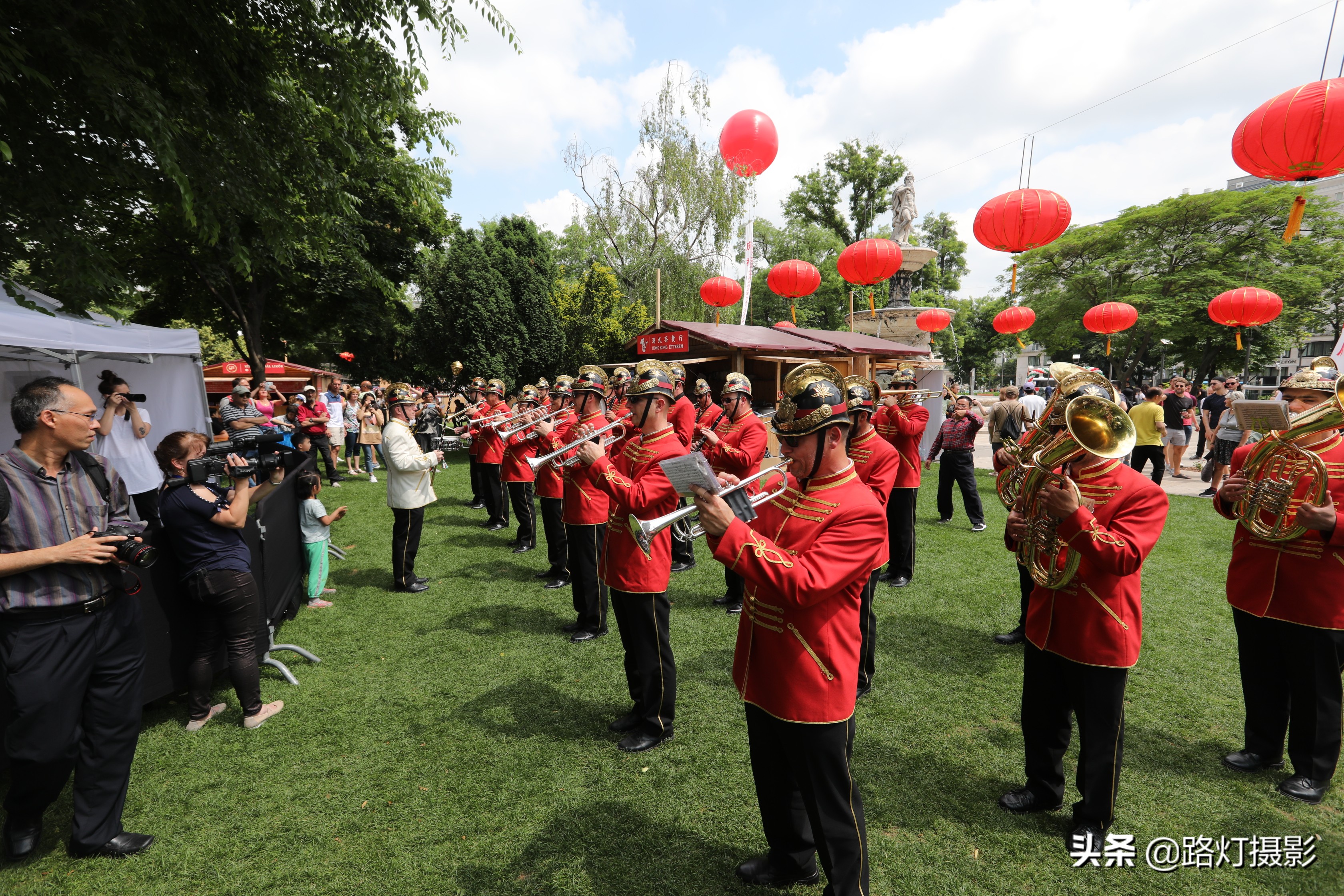 国外有没有禁止踩踏草坪,为什么国外草坪可以随便踩