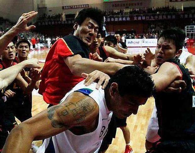 盘点中国男篮历史十大打架高手,中国男篮打篮球最厉害排行榜