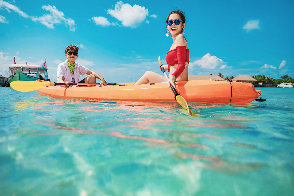 铂爵旅拍婚纱照9套衣服多少钱,去马尔代夫拍婚纱照要多少钱