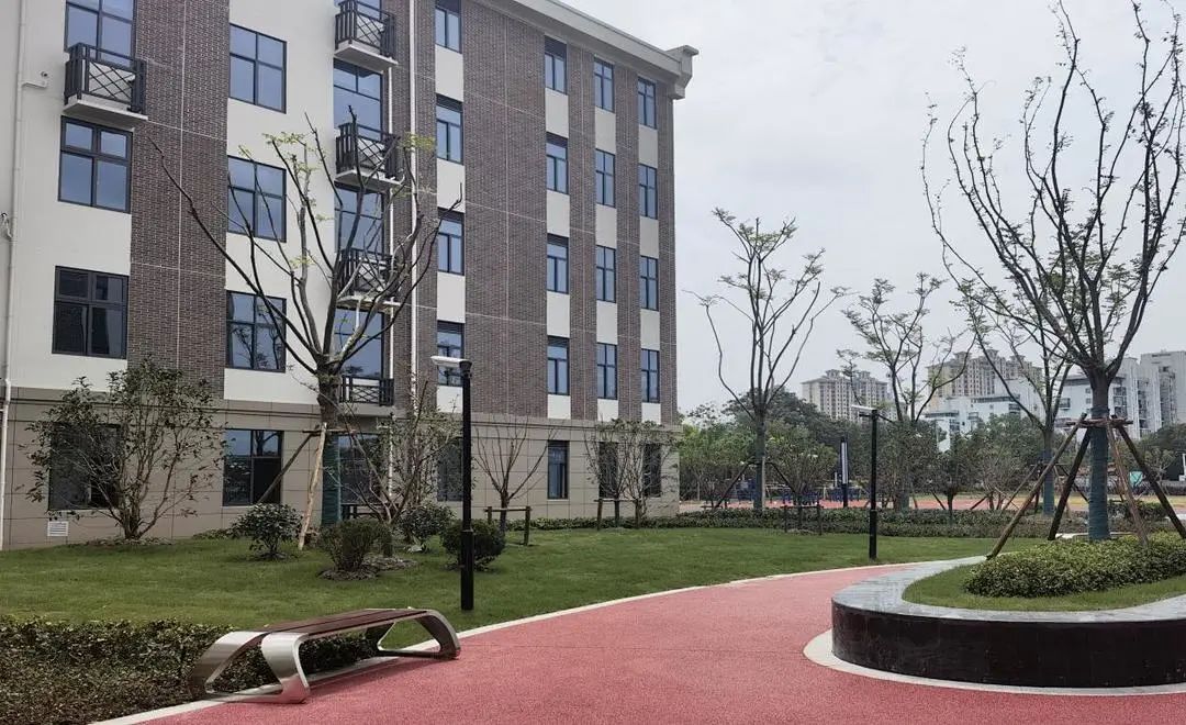 新学年新学校新开始,新学年新校园