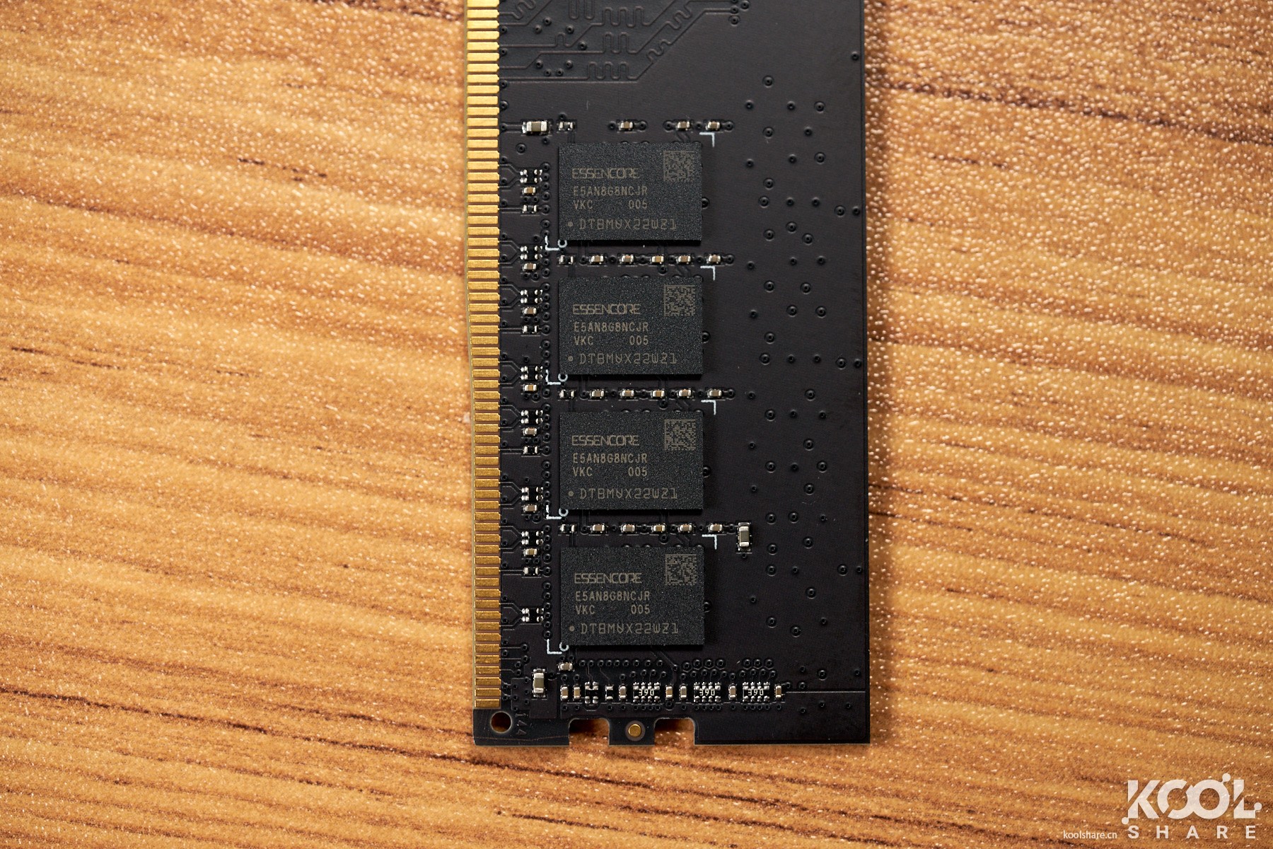 科赋ddr42666内存怎么样,内存条ddr42666和2400有什么区别