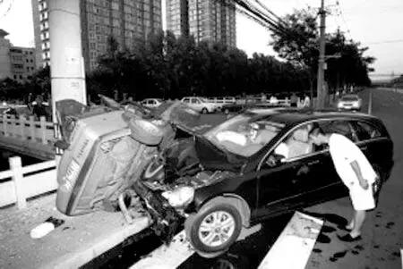 林心如尔康之间有什么矛盾,尔康吻林心如