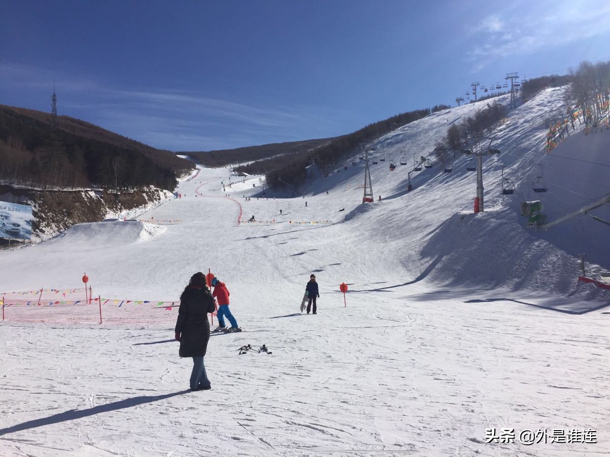 很喜欢滑雪的这种感觉,各位热爱滑雪的小伙伴们