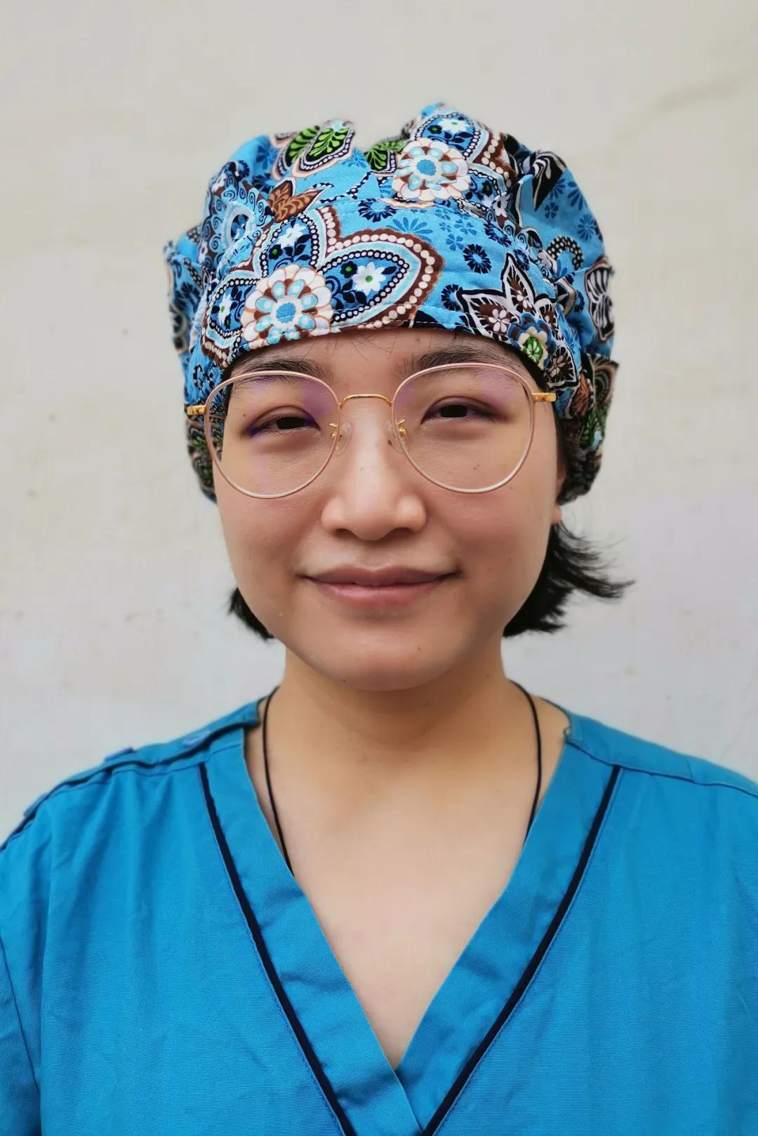 致敬2020每一个逆行的背影,回顾2019年消防员最美逆行背影