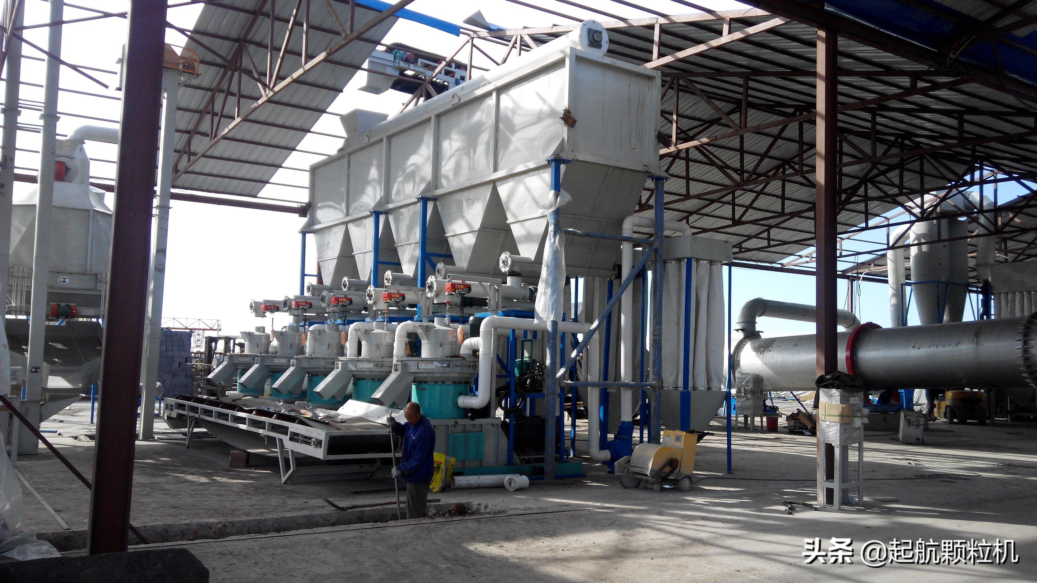 废塑料颗粒如何制作新能源,再生资源塑料颗粒回收利用