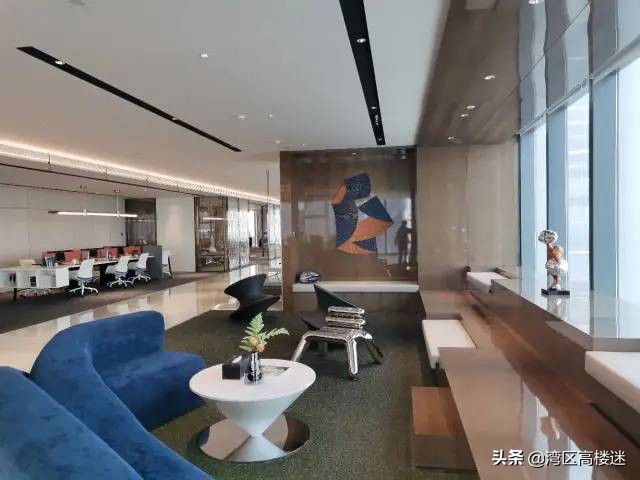 广州琶洲西|高220米的复星国际中心​；珠江首排，TCL大厦