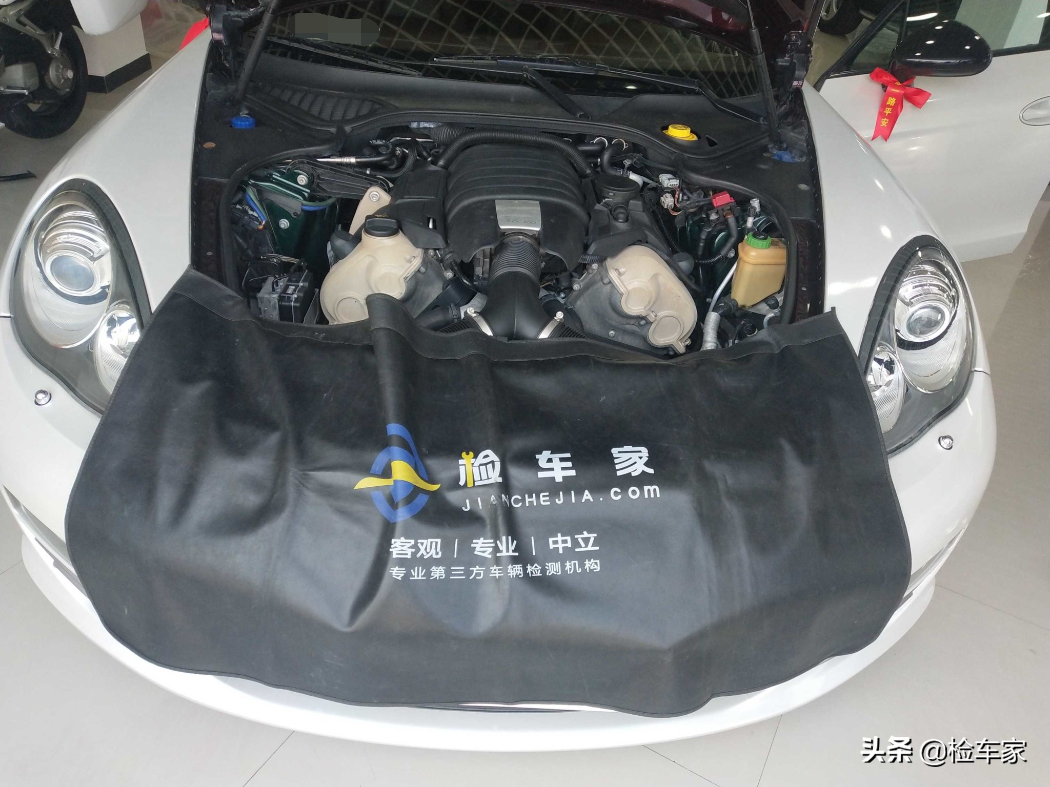 2010保时捷帕拉梅拉现在多少钱,300万的保时捷帕拉梅拉值不值