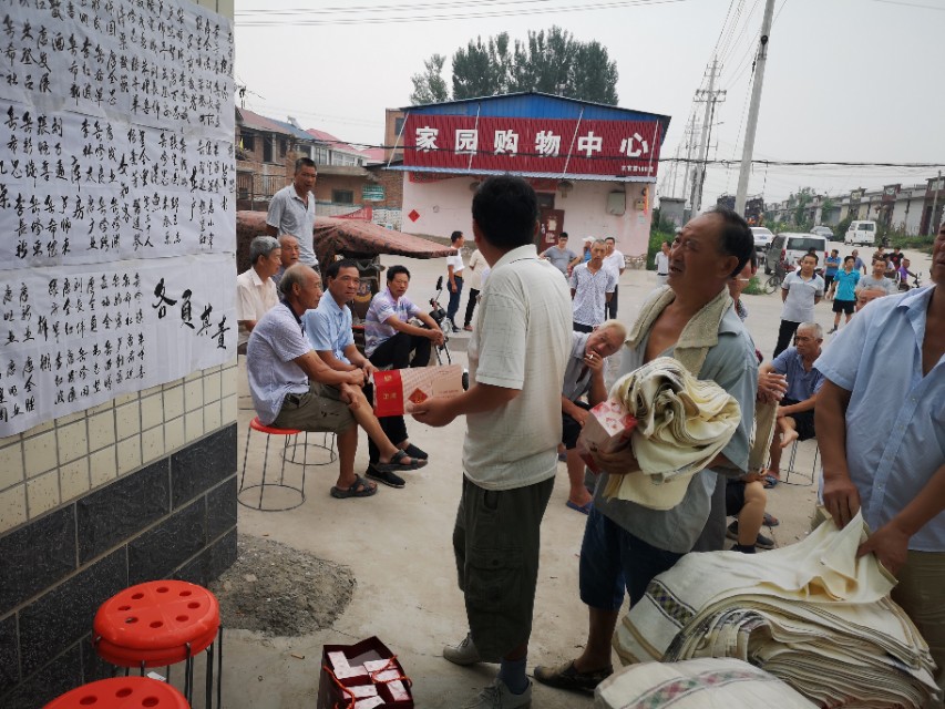 20一盒的玉溪好抽吗,抽25一包玉溪烟人多吗