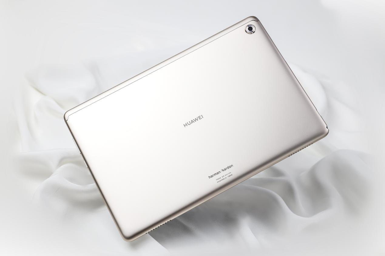 中秋节不知道送长辈什么礼物，这款平板让父母老年生活更丰富多彩