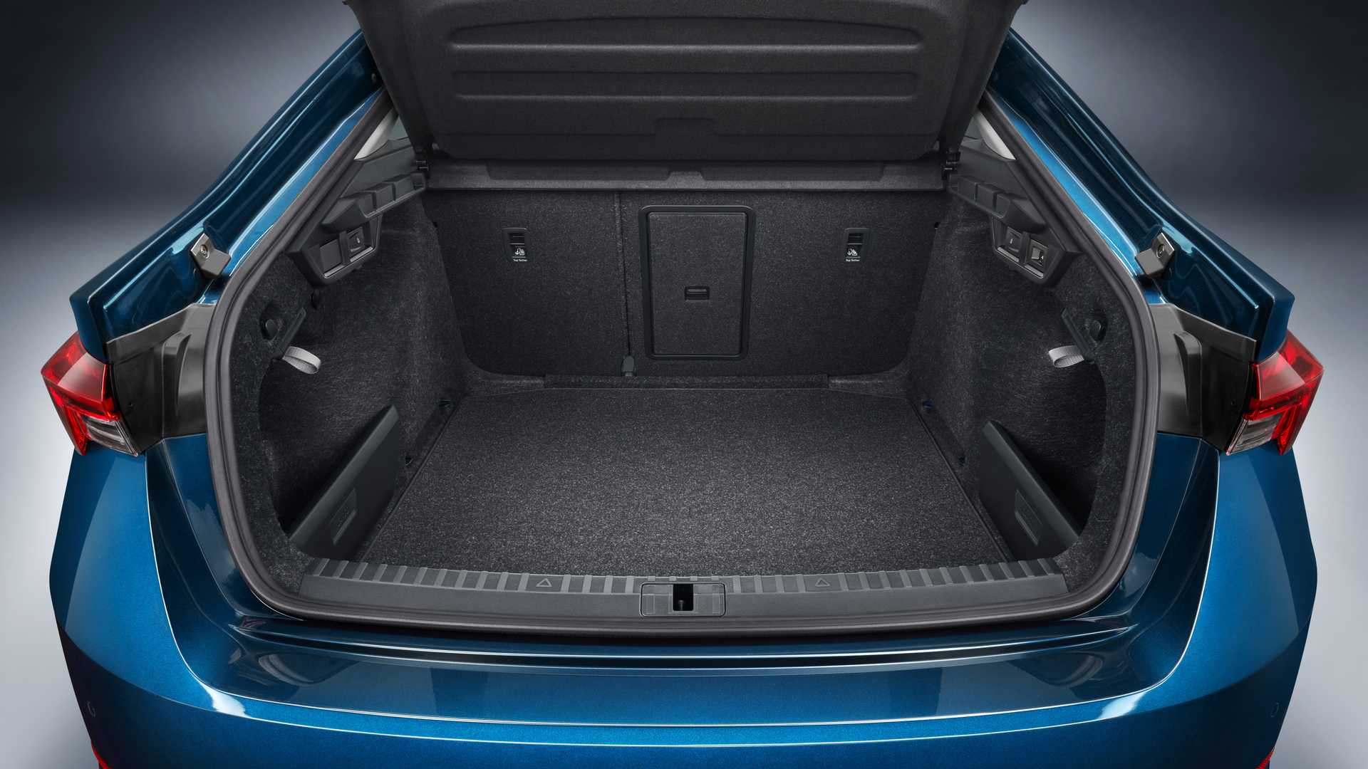 2024款斯柯达明锐PRO上市,明锐pro和高尔夫8怎么选