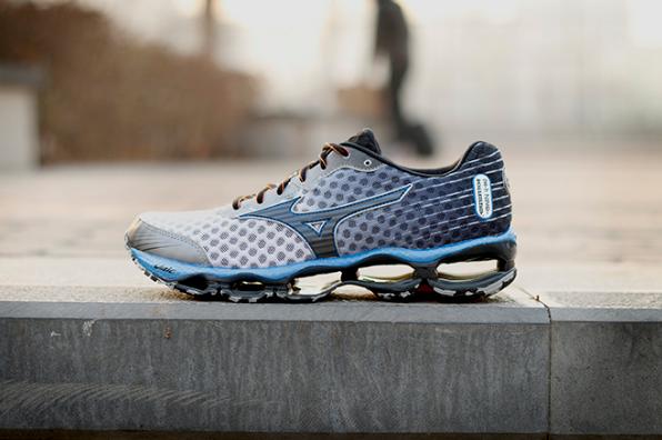 美津浓性价比最高的跑鞋,美津浓400左右的竞速跑鞋