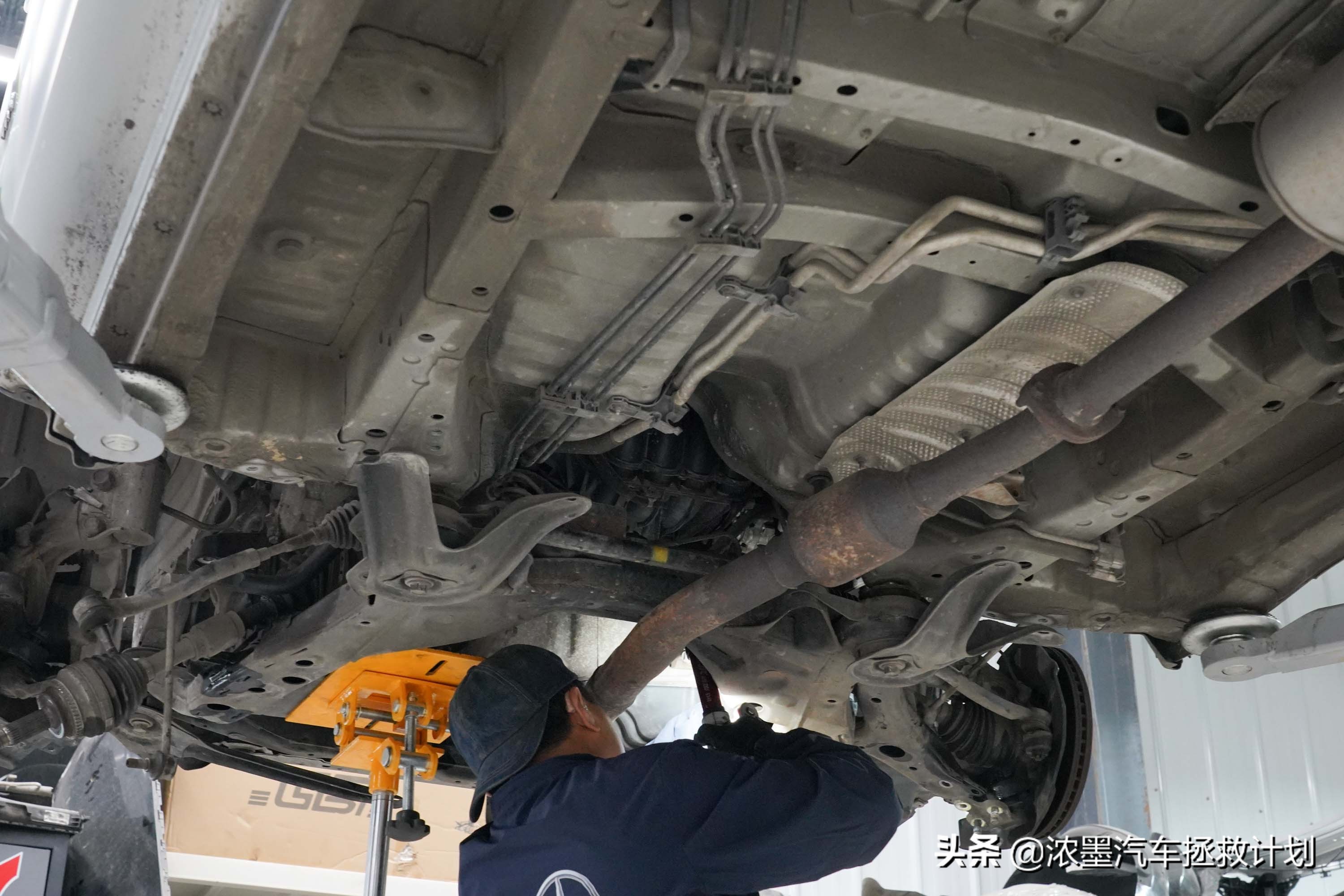 丰田普瑞维亚整备,丰田普瑞维亚第一代改款