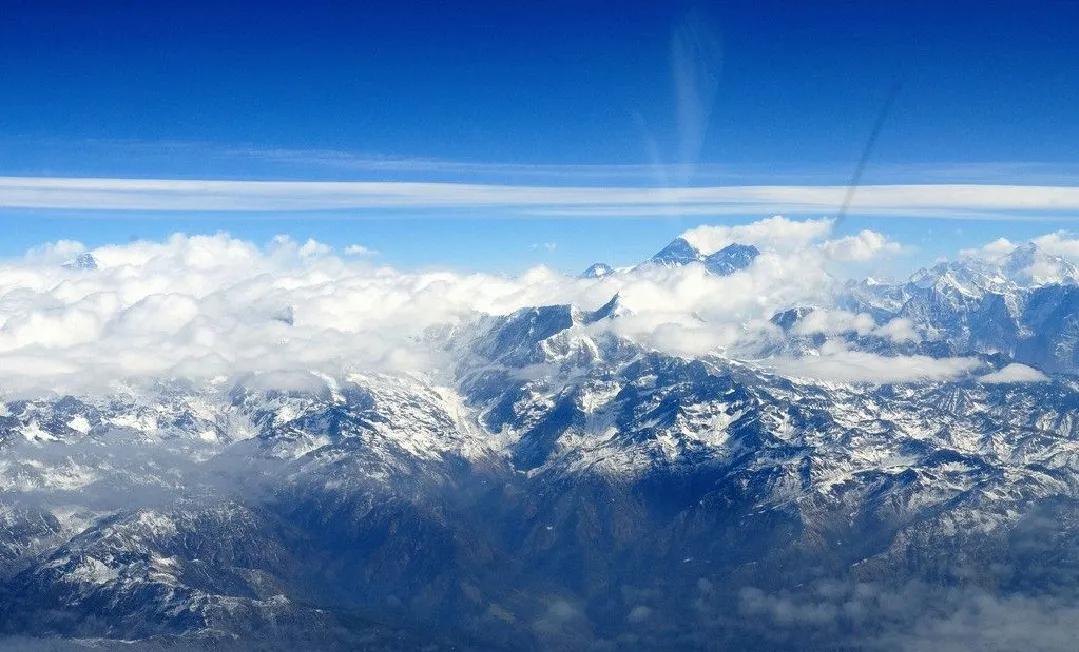 世界第一峰珠穆朗玛峰,珠穆朗玛峰最佳登峰时间