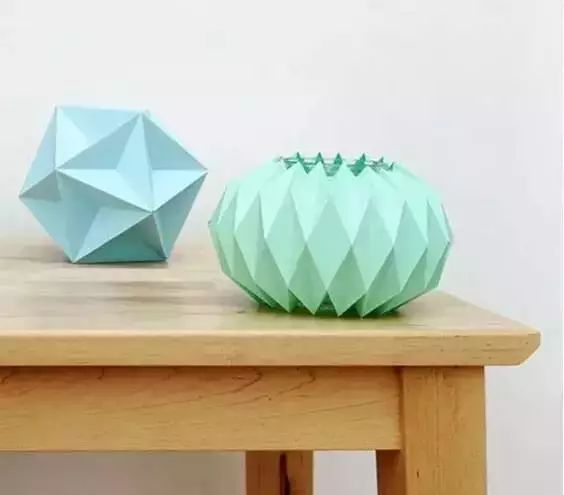 手工折纸千纸鹤简单易学幼儿园,手工折纸青蛙幼儿园视频教程