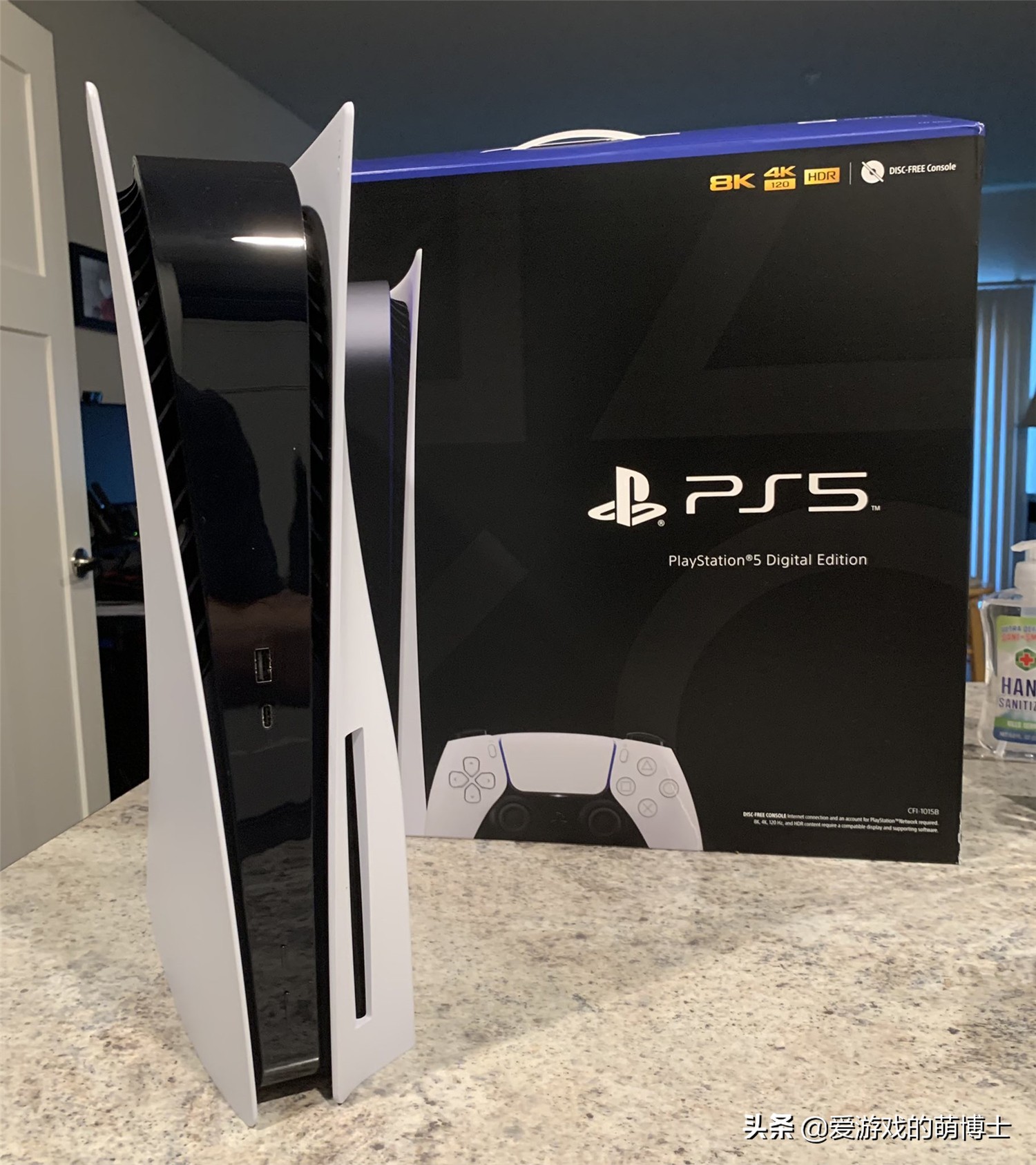 日本人花300日元买了个中国游戏机,ps4玩家购买ps5