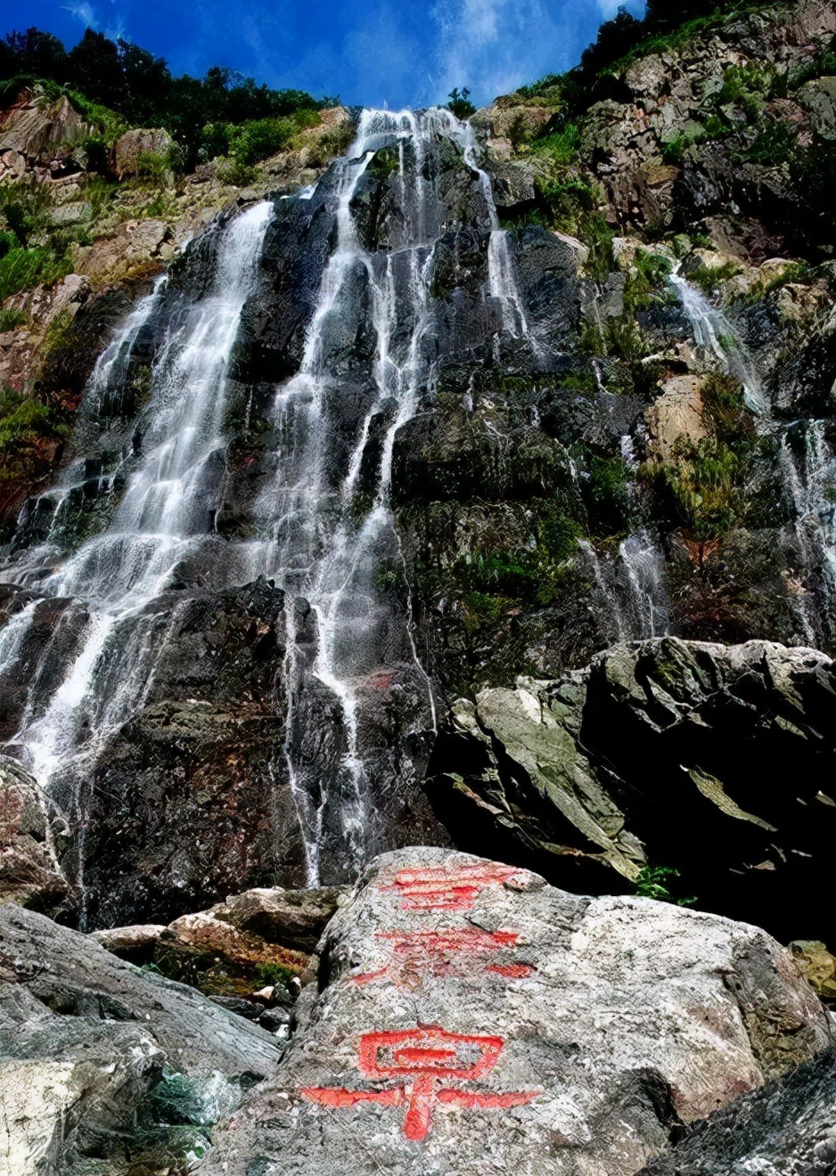 关注“江西发布”，畅游大美庐山！500张门票等你来拿！