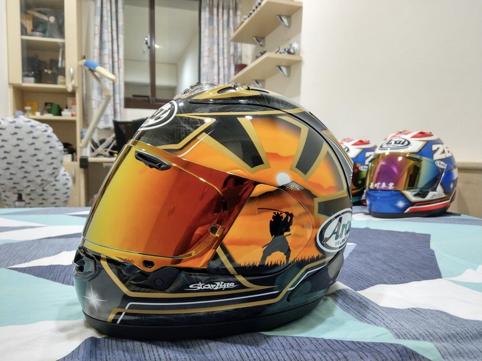 rx7x黑盔,arairx-7x头盔带刀侍卫拆箱