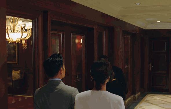 《再创世纪》告诉你，香港顶级富豪鄙视链