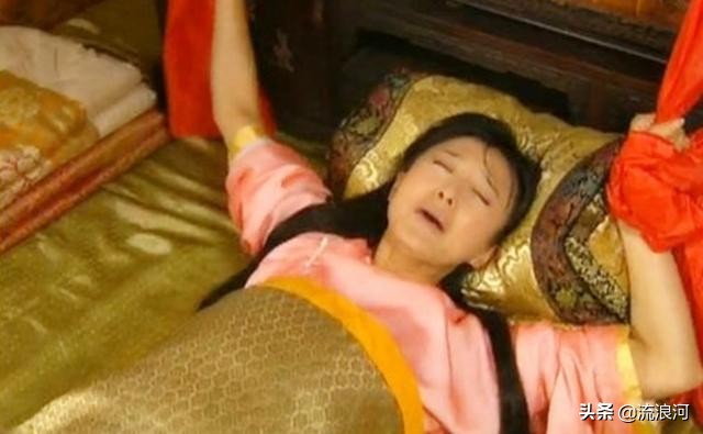 再鉴|古代女子生产大揭秘，看到有擀面杖我害怕了