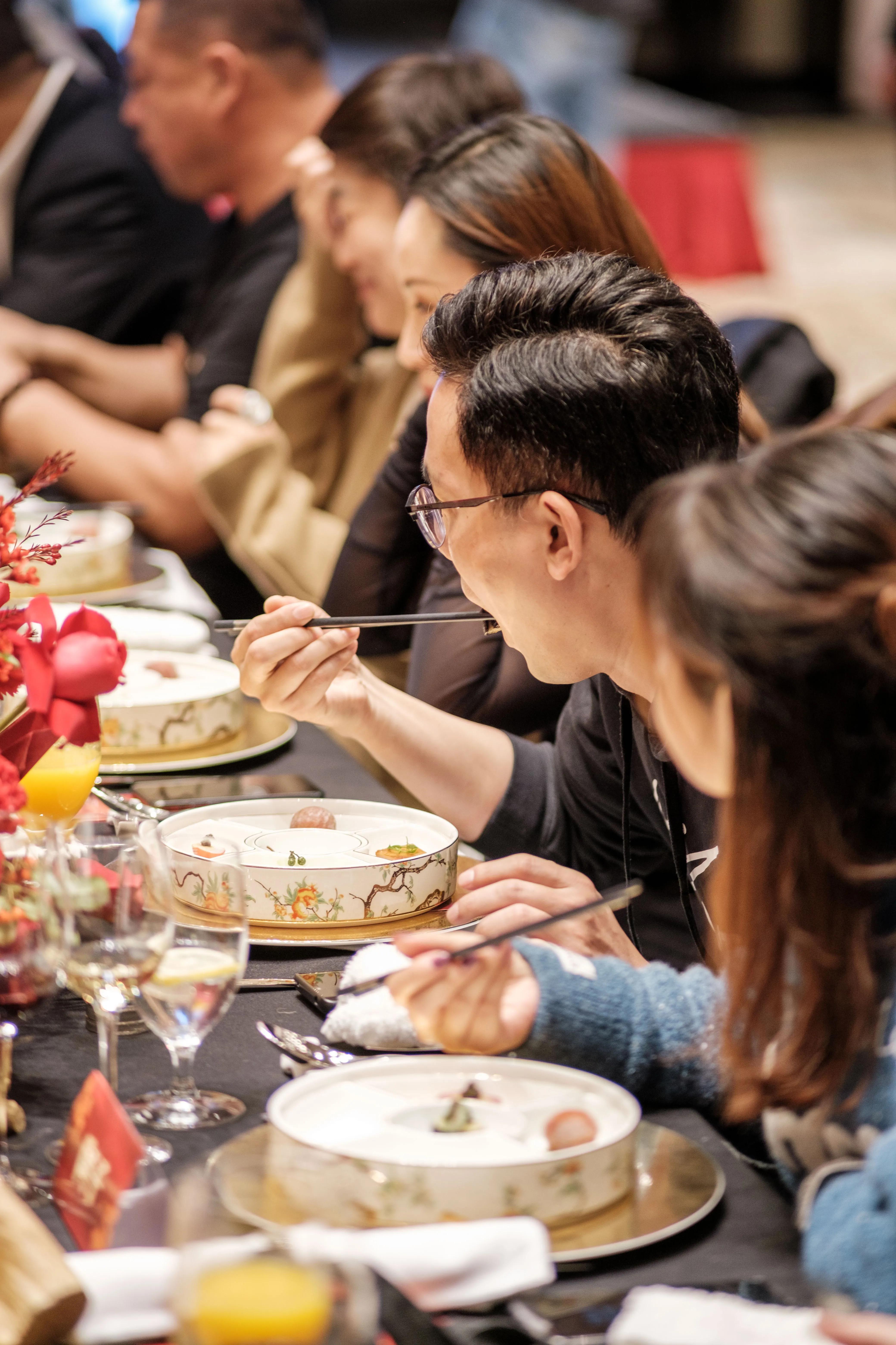 新禧“董”您|府邸私宴悬铃情思