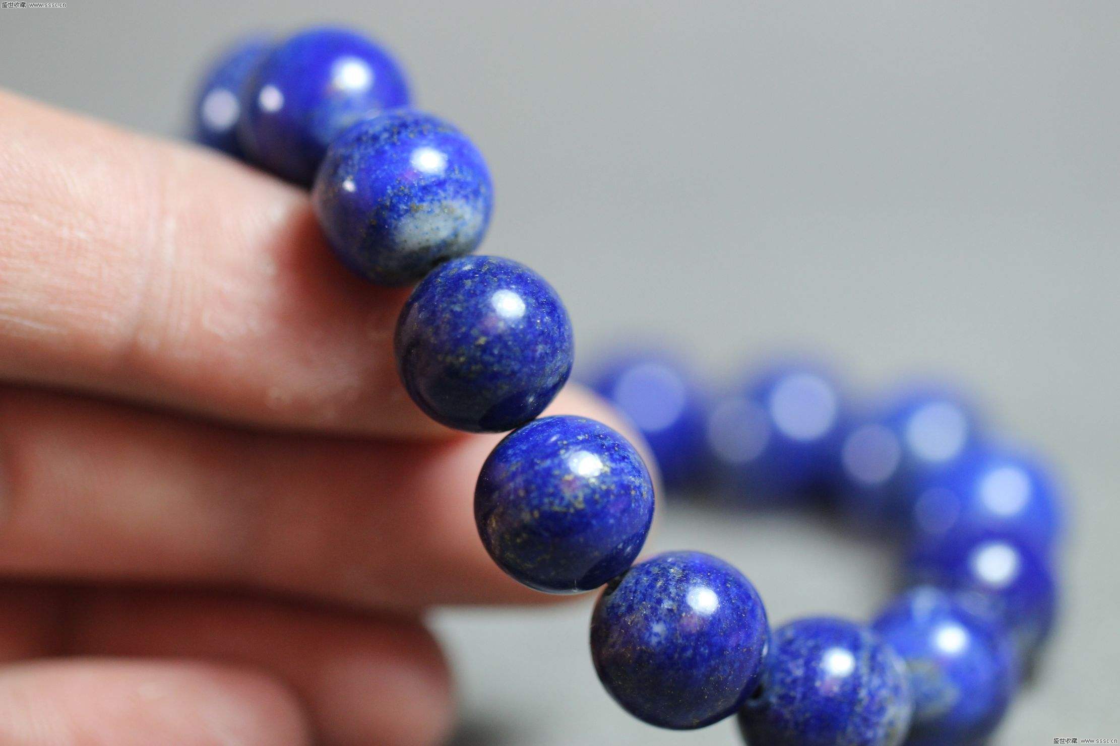 大山上的珍贵宝石,全球最珍贵的玉