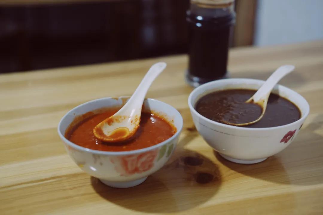 每顿人均20块，坐高铁来这座浙西小县城吃个过瘾