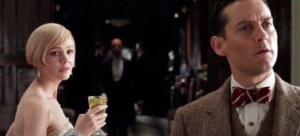 《了不起的盖茨比》：作为贯穿全书的线索人物，尼克有哪些变化？