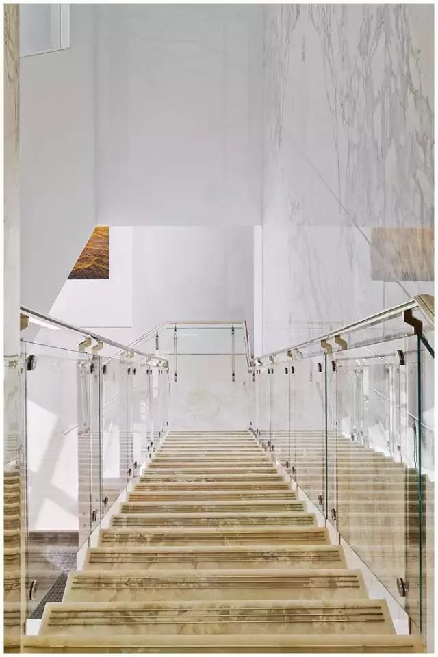 电梯公寓顶层复式,最奢华的顶层复式