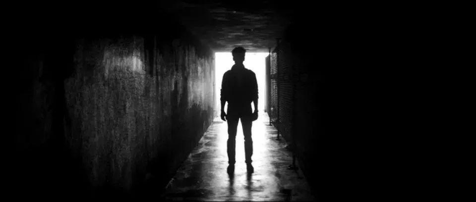 21世纪恐怖片排行榜前十名,20部全球最顶级的恐怖片完整版