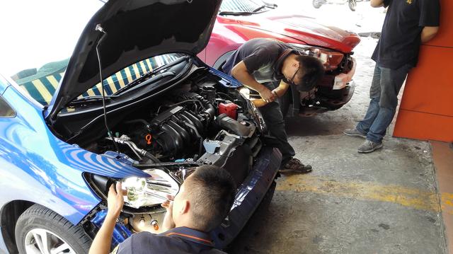 飞度gk5改装快拆方向盘,飞度改装gk5算非法吗