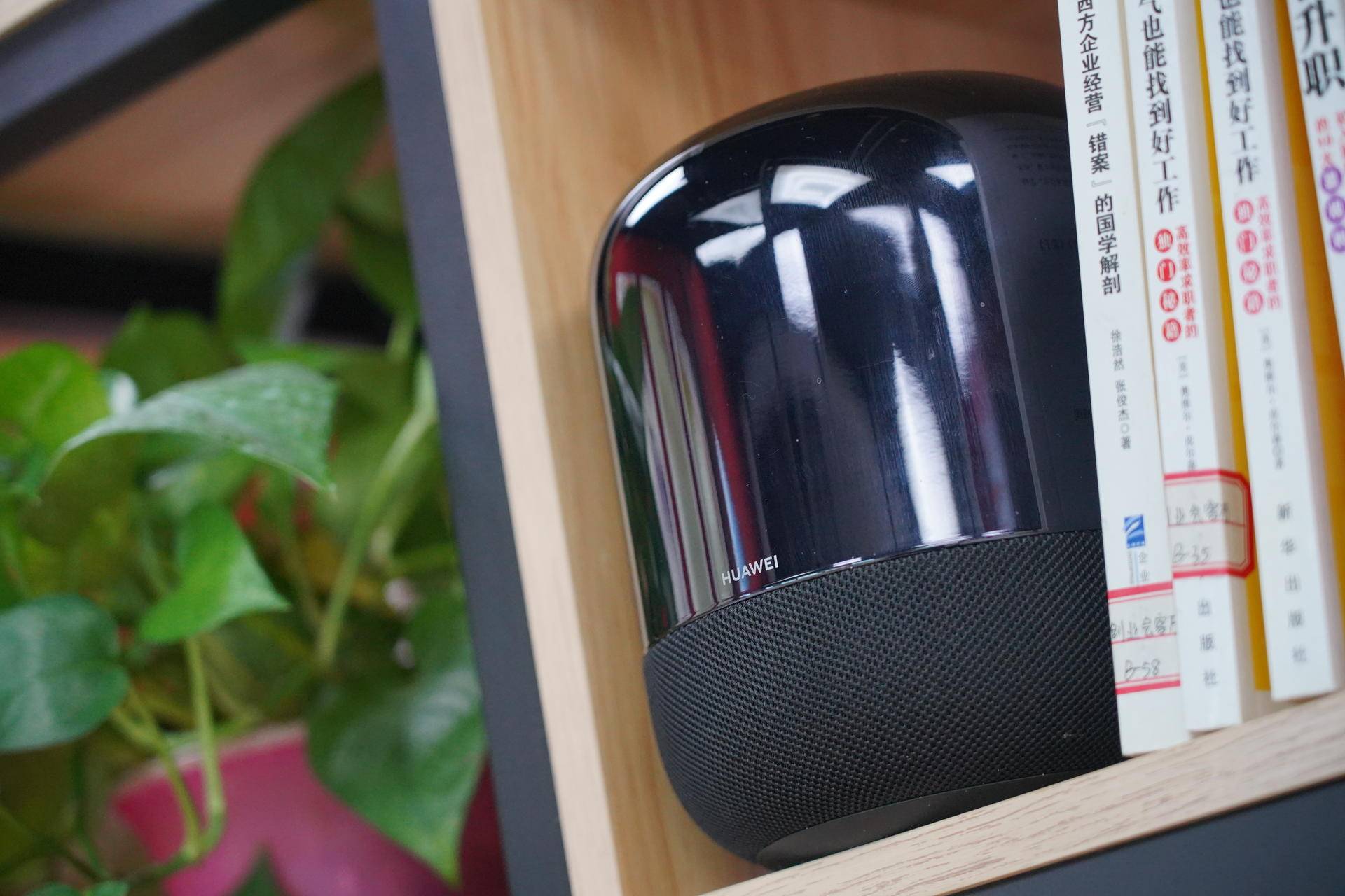 华为soundx小米小爱同学,由奢入俭难是啥效应