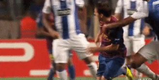 19岁的梅西被多次放铲,梅西被铲完整版