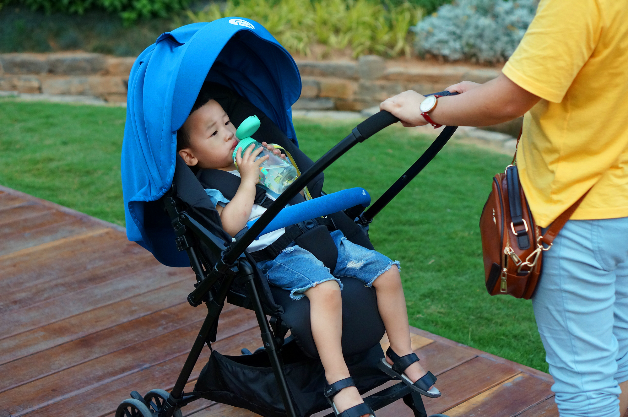 高景观宝宝推车轻便折叠简易,高景观婴幼儿推车选购指南