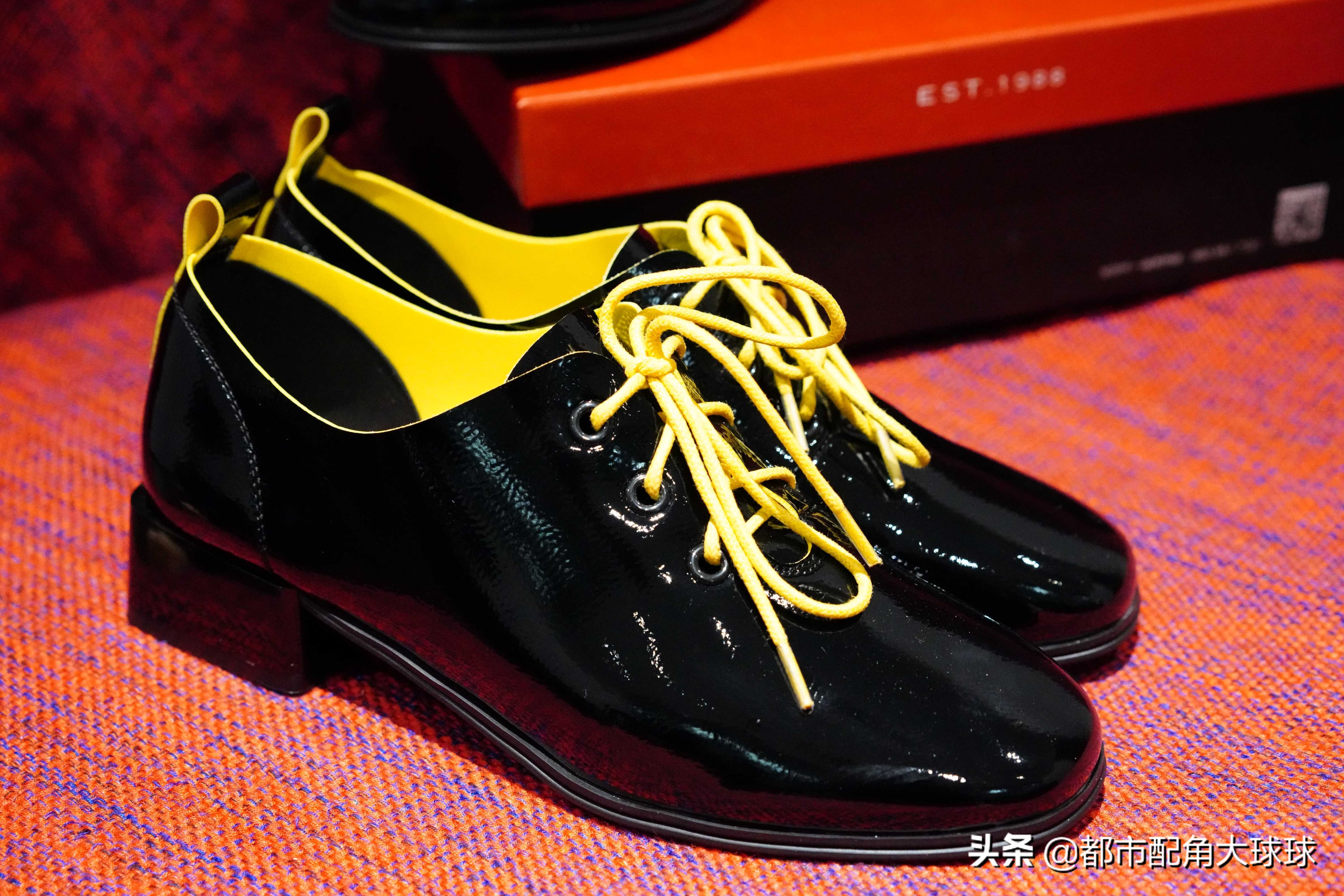 夏季必备潮鞋穿在脚上让你爽翻天,夏季超级透气潮鞋