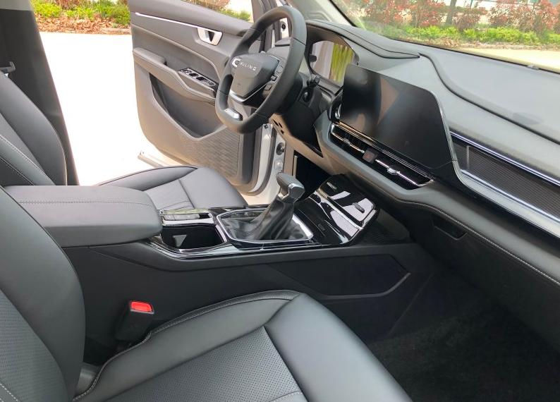 开了8年的老捷达还能入手吗,开了十年的车再换一辆一样的