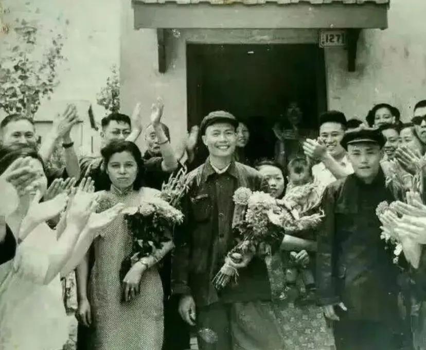 别再冒犯美工了。就一设计师，也想当美工