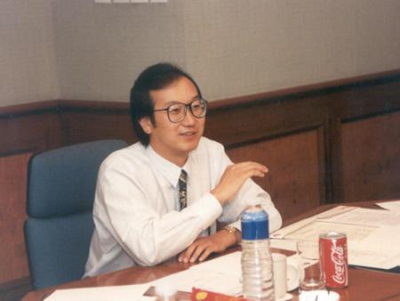 冯仑穷人富人赚钱的能力差在哪儿,赚钱根本不靠勤奋那靠什么