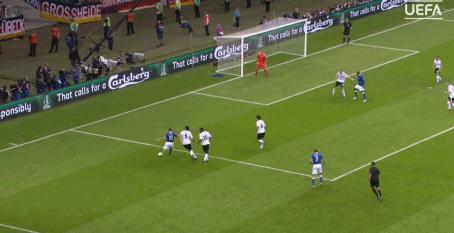 巴洛特利一战成名,巴洛特利陨落