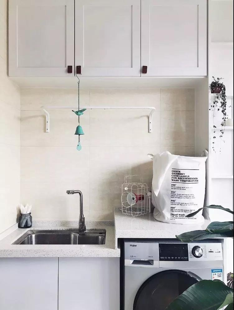 通阳台的卧室和晒衣服的阳台设计,阳台改造最好看的方法