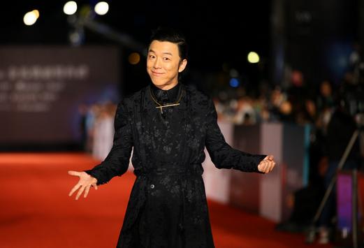 那英表现不尽如人意,那英孤勇者乐评