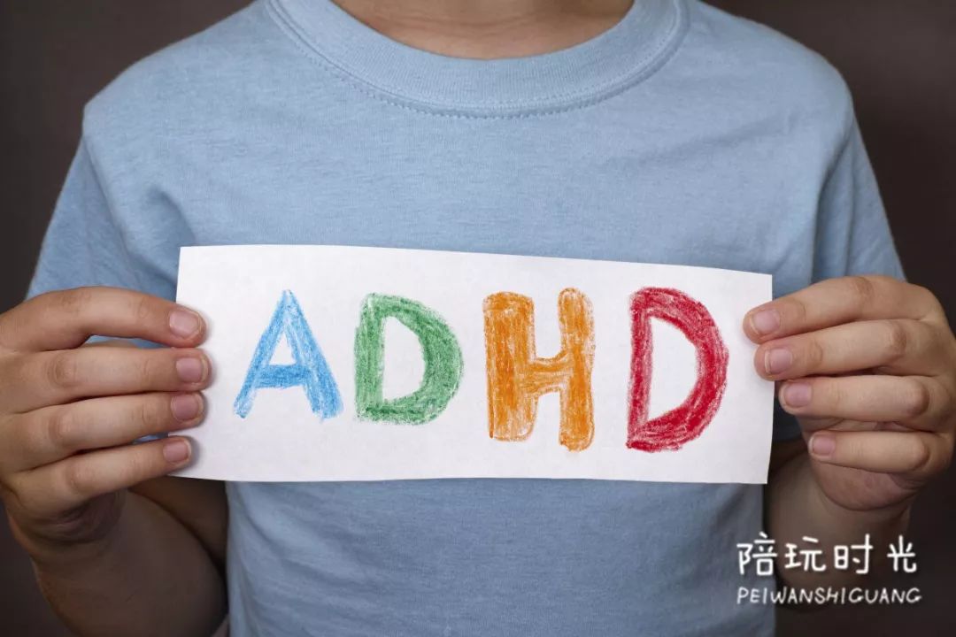 孩子太调皮捣蛋打也不奏效怎么办,调皮捣蛋小孩在学校坐不住咋办