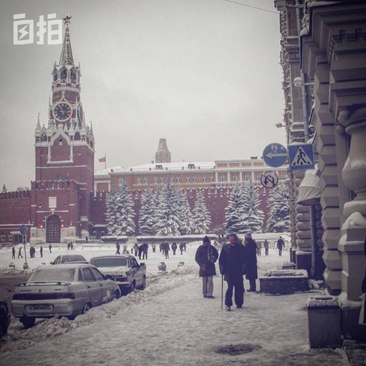 我在俄罗斯当倒爷：货瞬间卖光、被枪顶着脑袋、去*场赌**一晚上花掉2万美金