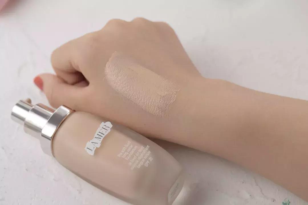 推荐8款适合干皮的粉底液,迪奥最贵粉底液