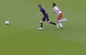 内马尔如何在足坛成就辉煌,内马尔在哪次世界杯崭露头角