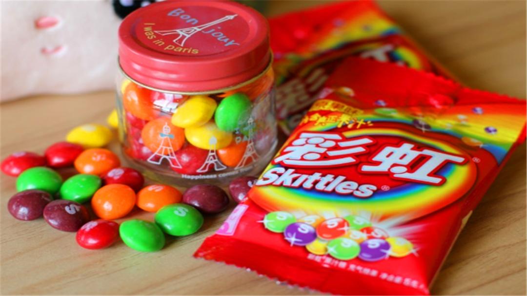 很吸引人的零食广告语,吸引人的零食的广告语