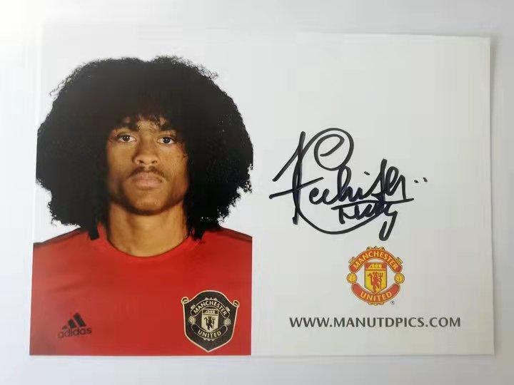 足坛前腰十大球员,足坛十大头球前锋