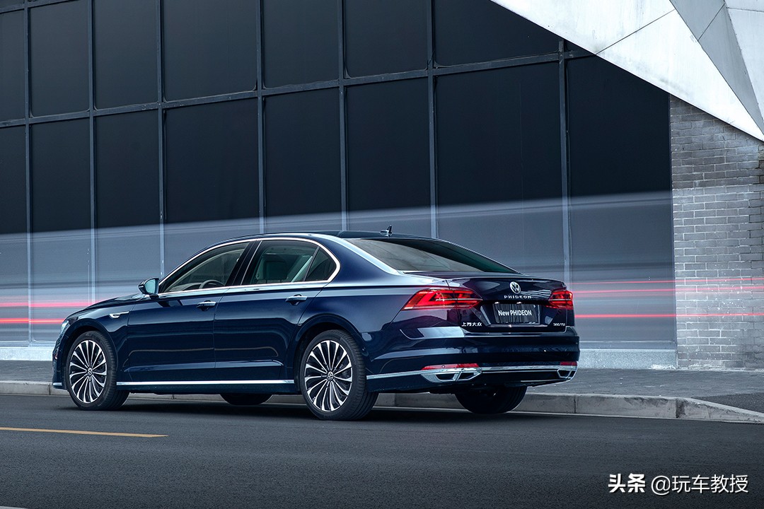 大众辉昂低调豪车,19款辉昂改装21款发光logo